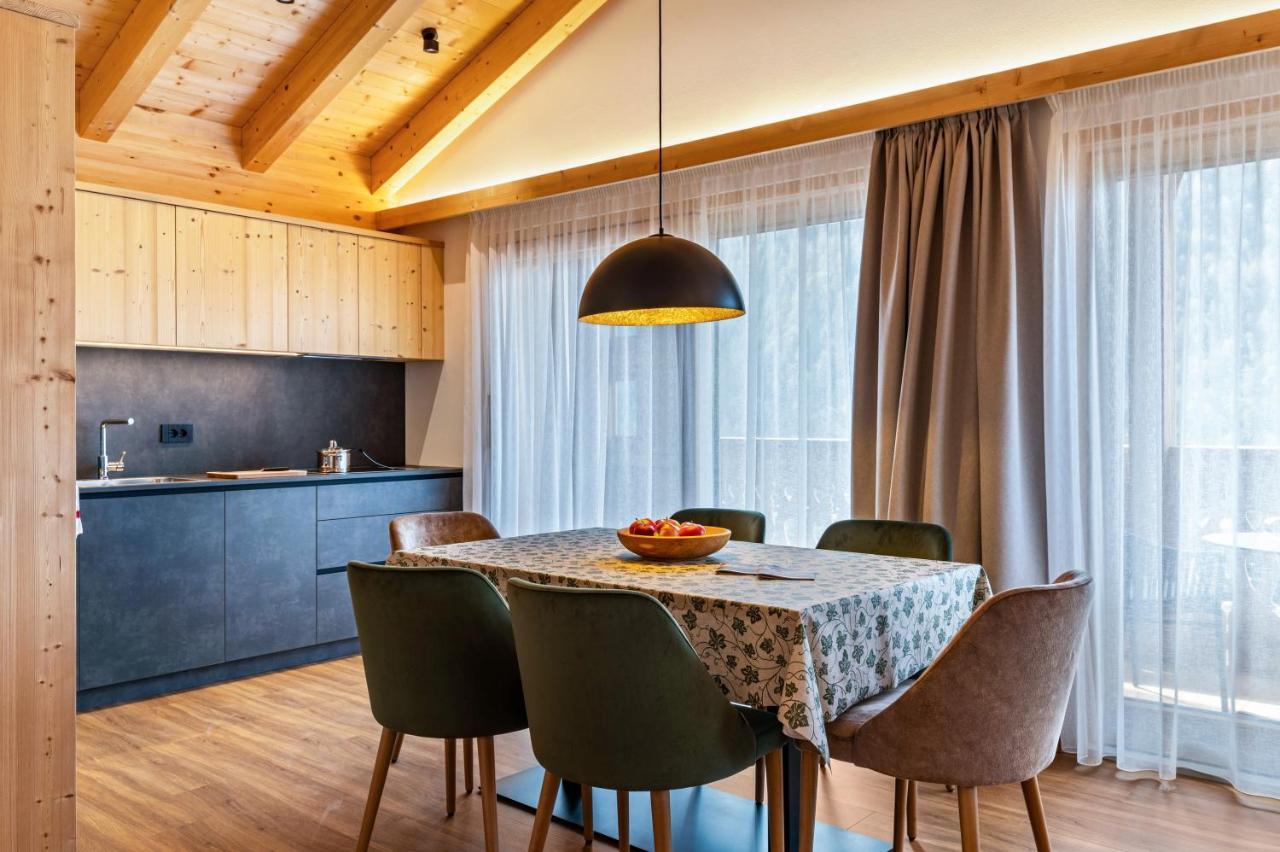 Les Ciases Chalets Dolomites Apt 3 San Vigilio Di Marebbe Exterior foto